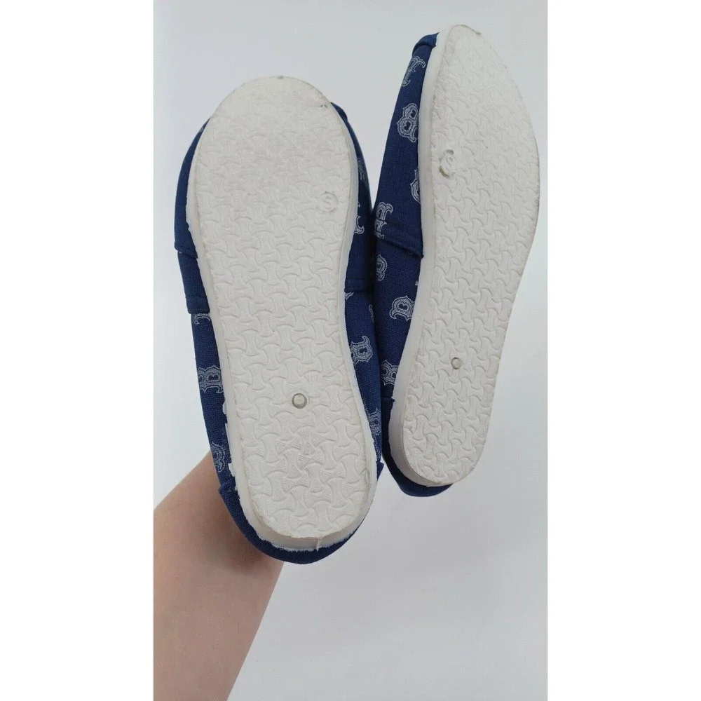 Team Beans MLB Boston Womens Flats Small Blue Red Sox Baseball